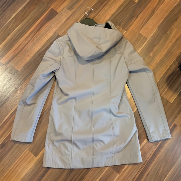 Trench coat - Picture 3 of 3